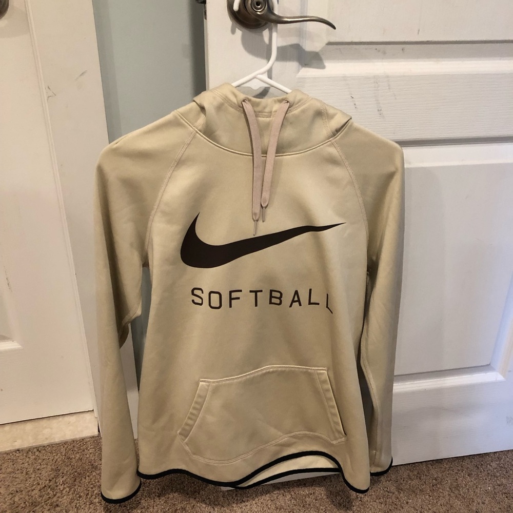 Like New Women’s Size Small Nike Softball Hoodie Sweatshirt